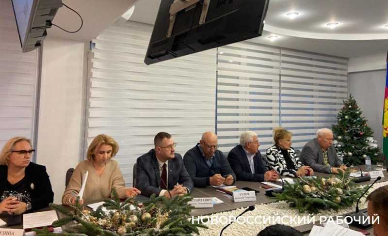 Сергей Цымбал, председатель Общественной палаты: «От застройки Новороссийска должны иметь выгоду только жители города»