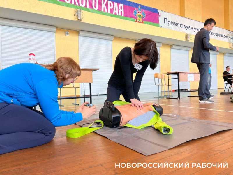 Школьницы из Новороссийска будут защищать край на Всероссийской олимпиаде школьников по безопасности
