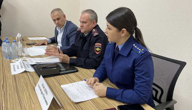 В ходе заседания комиссии по обеспечению безопасности дорожного движения рассмотрели анализ аварийности на дорогах Новороссийска и обсудили комплекс профилактических мероприятий