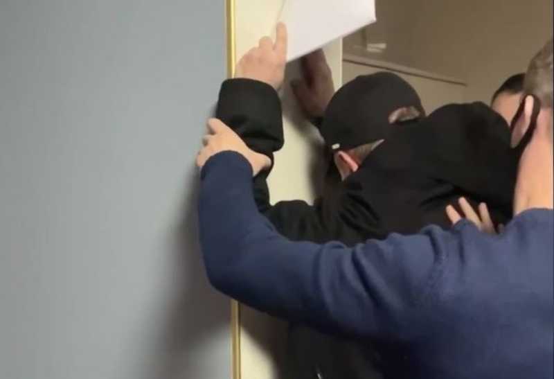 В Новороссийске ФСБ задержала экс-депутата по подозрению в вымогательстве 500 миллионов рублей