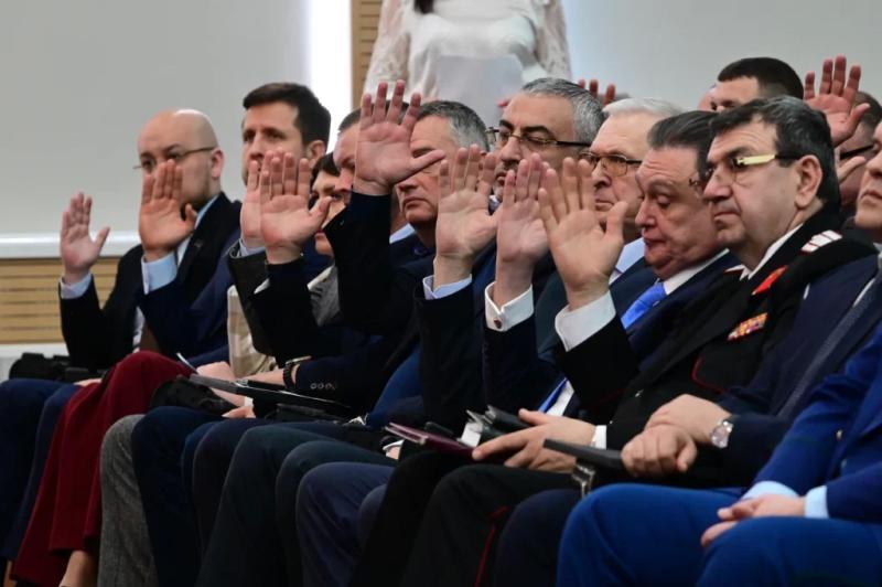 В Новороссийске глава города Андрей Кравченко отчитался о работе в 2024 году