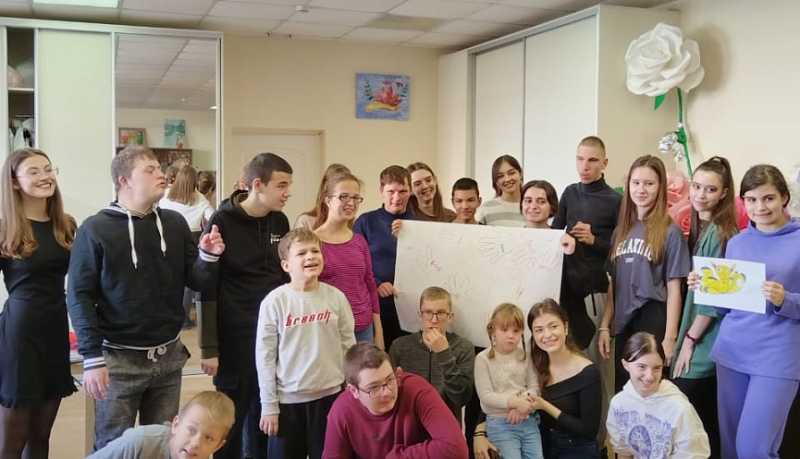В Новороссийске особенным подросткам помогли найти друзей, увлечения и обрести уверенность в себе