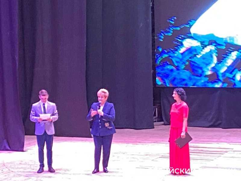 В Новороссийске отметили женщин-героинь нашего времени и крепкий «Тыл России»