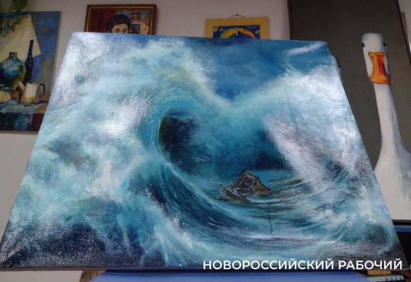 В Новороссийске пенсионеры учатся рисовать новую жизнь