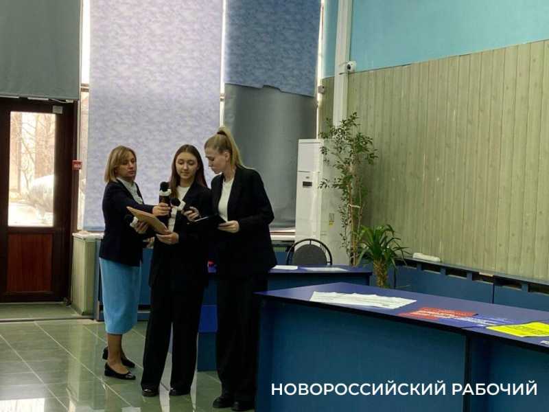 В Новороссийске поборолись с нехорошими словами