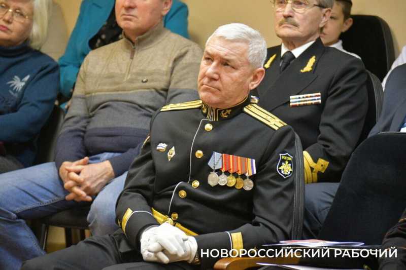 В Новороссийске почтили память адмирала Горшкова