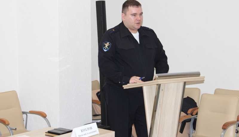В Новороссийске полицейские во взаимодействии с представителями администрации проводят обучающие семинары по профилактике дистанционного мошенничества