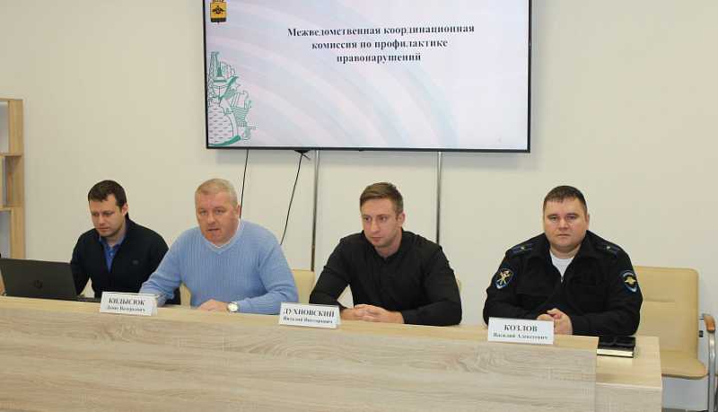 В Новороссийске проходят профилактические встречи по противодействию фальшивомонетничеству
