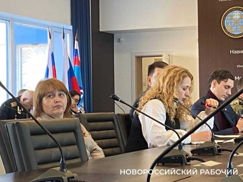 В Новороссийске прошел патриотический круглый стол «Родной Кавказ отстояли»
