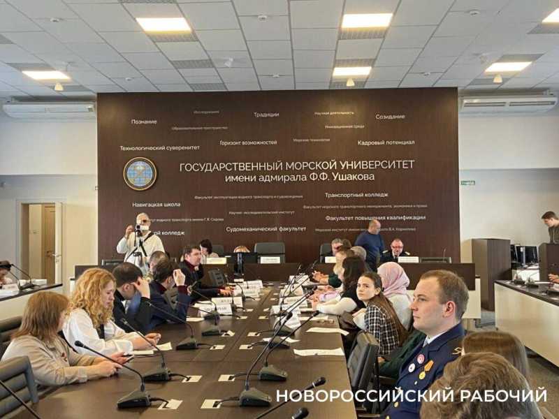 В Новороссийске прошел патриотический круглый стол «Родной Кавказ отстояли»