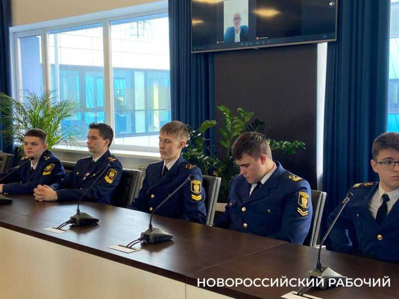 В Новороссийске прошел патриотический круглый стол «Родной Кавказ отстояли»