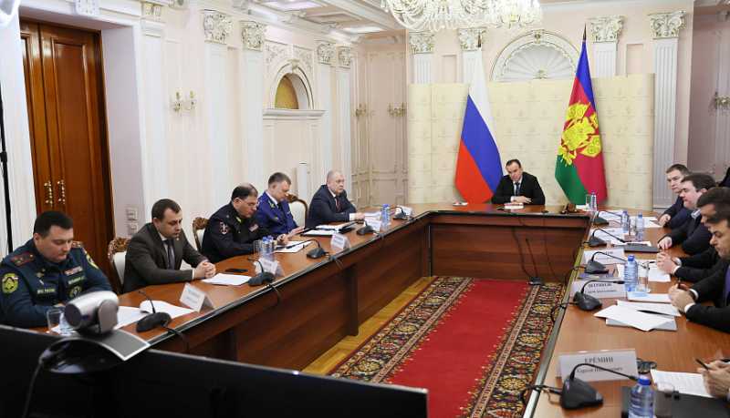 Вениамин Кондратьев: Данные об уровне воды на реках края круглосуточно передают 311 автоматических датчиков