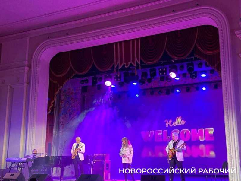 Жительница Новороссийска напомнила &laquo;Самоцветам&raquo; историю полувековой давности