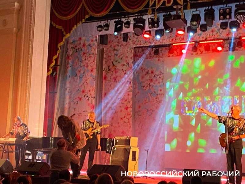 Жительница Новороссийска напомнила &laquo;Самоцветам&raquo; историю полувековой давности