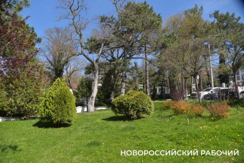 Абрау-Дюрсо в ожидании начала сезона. Фоторепортаж «НР»