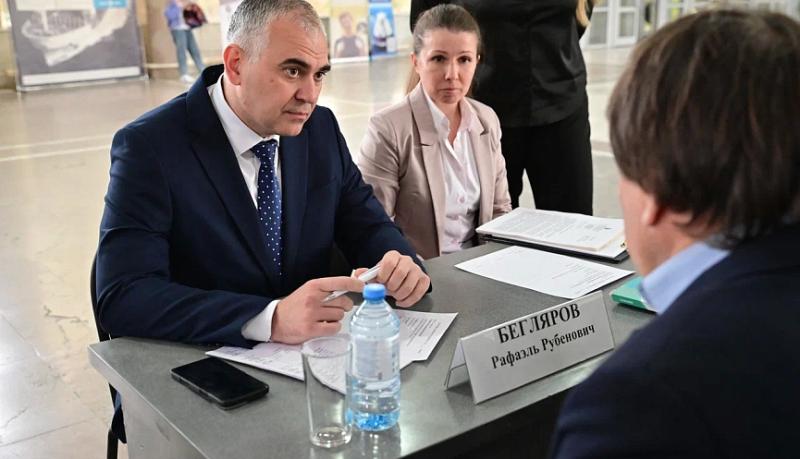 Андрей Кравченко: Открытый диалог с жителями помогает находить качественные механизмы для достижения поставленных целей