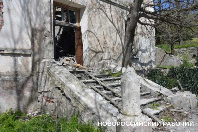 Дореволюционный Новороссийск. Какая судьба ждет бывшую дачу Медведева