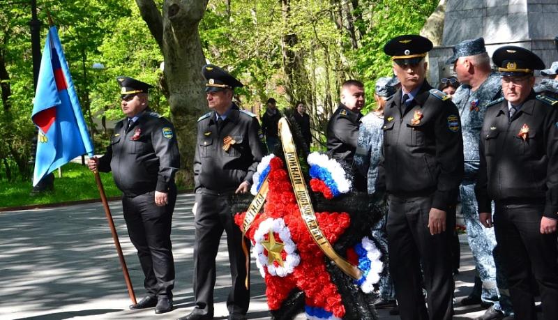 Город-герой Новороссийск встретил «Огонь Победы»