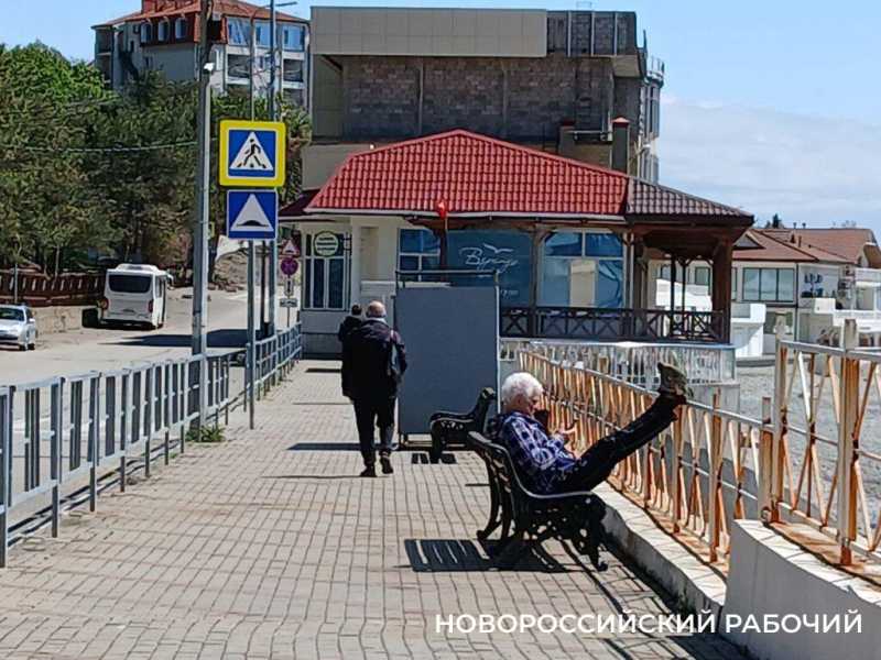 Курортный пригород Новороссийска готовится к лету и отдыхающим
