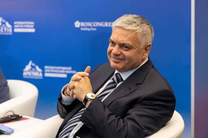 Миллиардеры из Новороссийска: у Шишкарева плюс, у кого – минус?