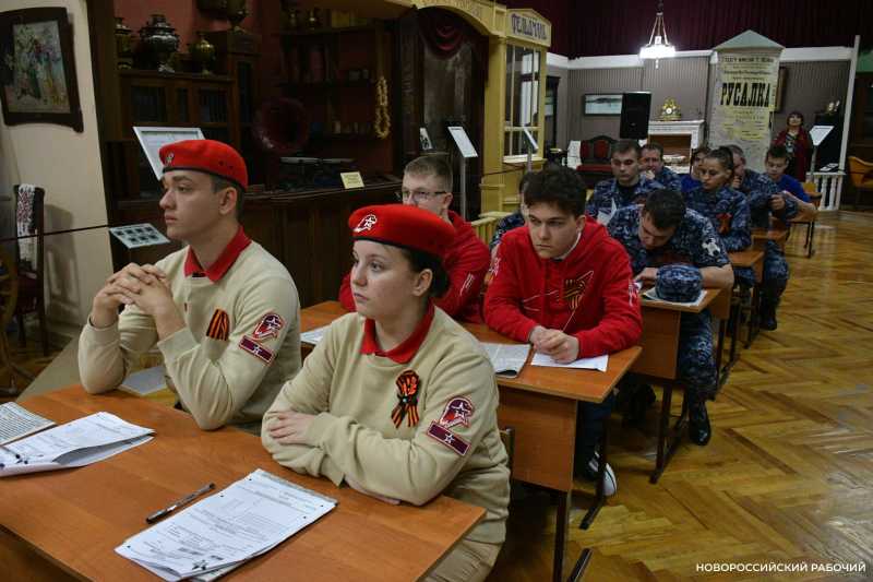 Новороссийск написал «Диктант Победы»