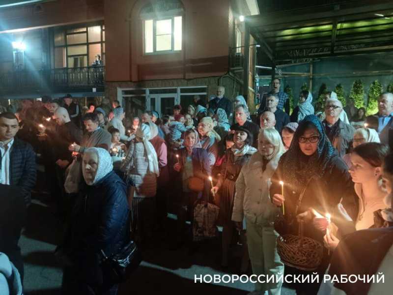 Новороссийск встречает праздник Светлой Пасхи! Фоторепортаж «НР»