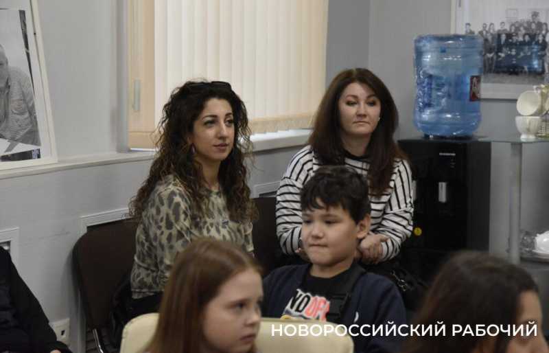 «Новороссийский рабочий» воспитывает поклонников смолоду!