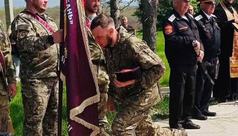 Порядка 100 казаков-добровольцев отправились в зону специальной военной операции