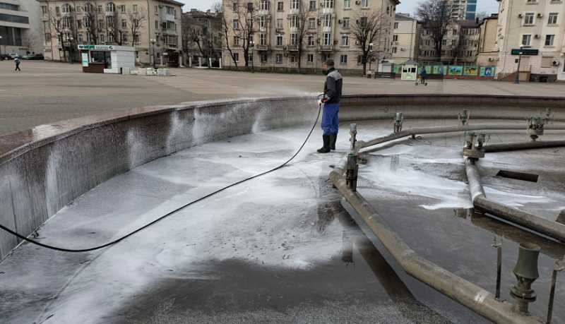 В этом сезоне 15 городских фонтанов будут радовать жителей и гостей Новороссийска