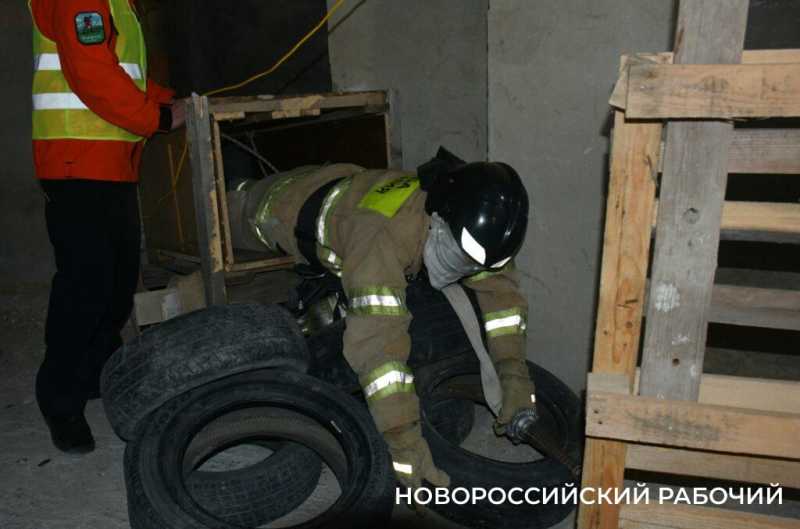 В Новороссийске Гошу на пожаре спасли 10 раз подряд. Прошли соревнования пожарных и спасателей