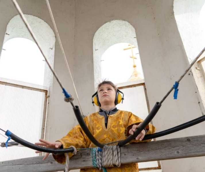 В Новороссийске о Светлой Пасхе возвестит 11-летний звонарь. На какие колокольни Новороссийска пустят всех?