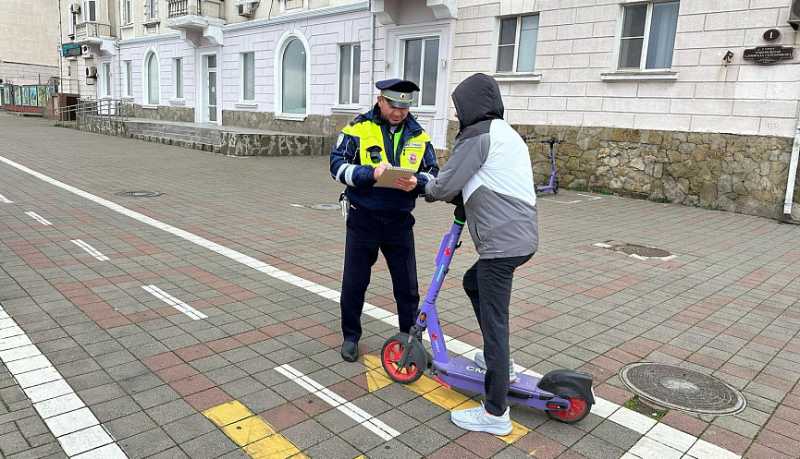 В Новороссийске проводится профилактическое мероприятие «Мото-вело-СИМ»