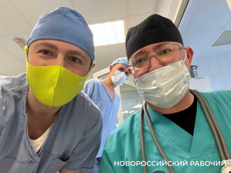В Новороссийске сачком поймали очередную батарейку в детском желудке