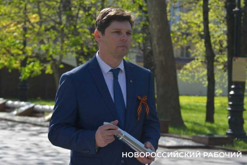 В Новороссийске стартовал первый молодёжный военно-патриотический форум