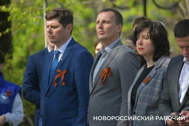 В Новороссийске стартовал первый молодёжный военно-патриотический форум