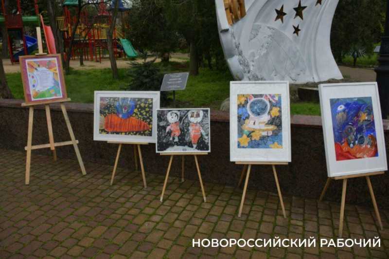 В Новороссийске в честь Дня космонавтики приземлилась ракета «Восток» — новый арт-объект планетария