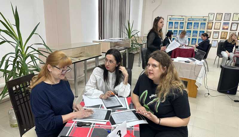 В управлении архива города-героя Новороссийска состоялся конкурс по чтению исторических документов начала XIX века