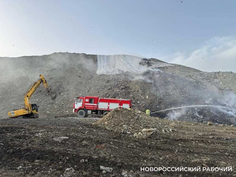 Владельцы горящего мусорного полигона не хотят отвечать на вопросы жителей Новороссийска