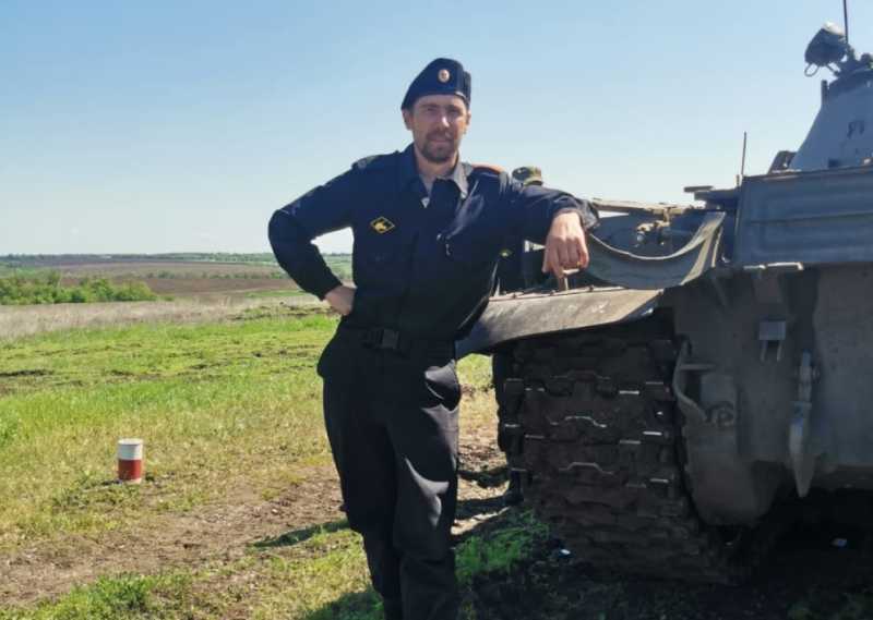«Все, кто тогда в церкви получил благословение, едут домой целыми и невредимыми». Контрактник из Новороссийска пошел на СВО одним из первых