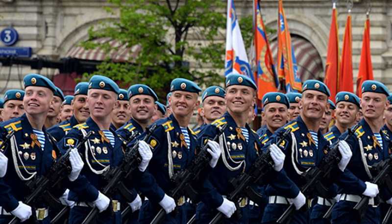 Выпускникам и их родителям: поступление в высшие военные учебные заведения