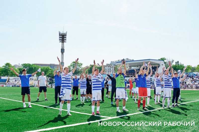«Черноморец» выиграл в решающем матче с «Сочи». Новороссийск ликует!