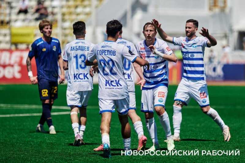 «Черноморец» выиграл в решающем матче с «Сочи». Новороссийск ликует!