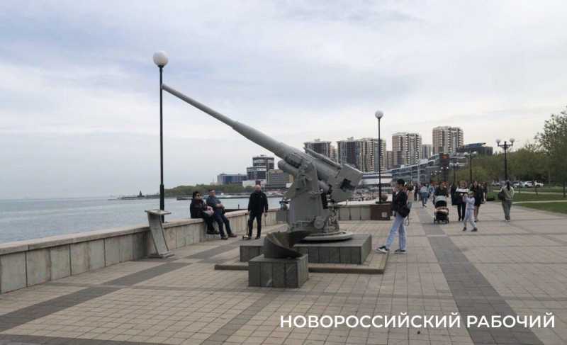 Где провести майские выходные в Новороссийске? Выходите на набережную!  