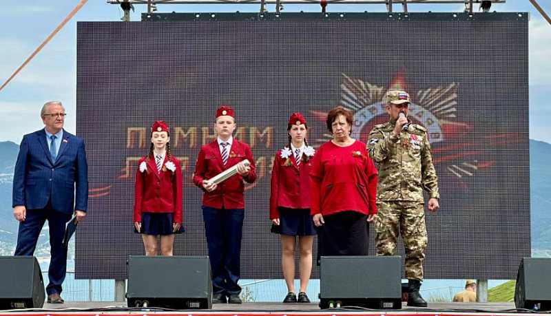 &laquo;Героев помним имена&raquo;: в Галерее боевой славы капсулу Памяти пополнили именами защитников города-героя Новороссийска