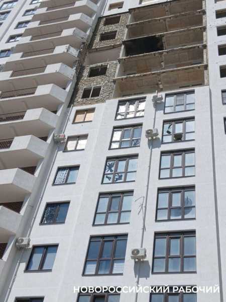 &laquo;Главное, что все живы&raquo;. В Новороссийске идут ремонты в квартирах, пострадавших во время воздушной атаки 3 мая
