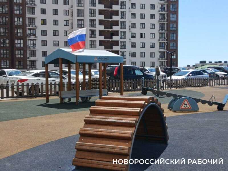 &laquo;Главное, что все живы&raquo;. В Новороссийске идут ремонты в квартирах, пострадавших во время воздушной атаки 3 мая