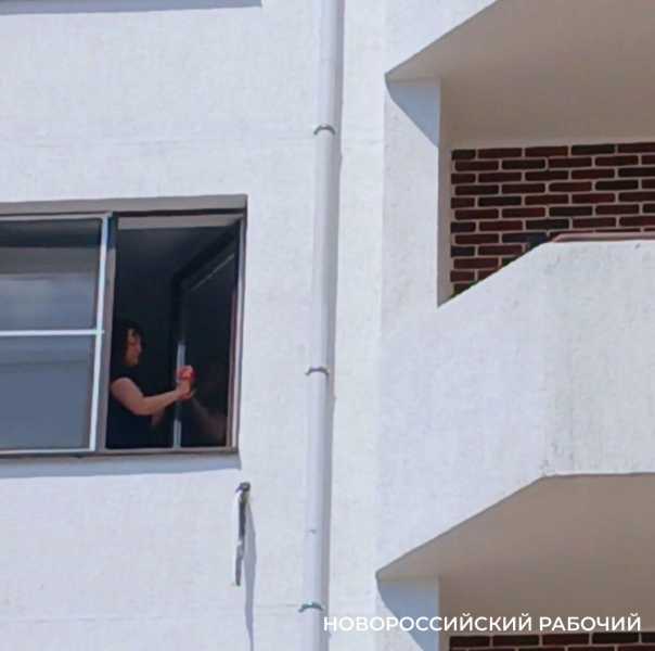 &laquo;Главное, что все живы&raquo;. В Новороссийске идут ремонты в квартирах, пострадавших во время воздушной атаки 3 мая