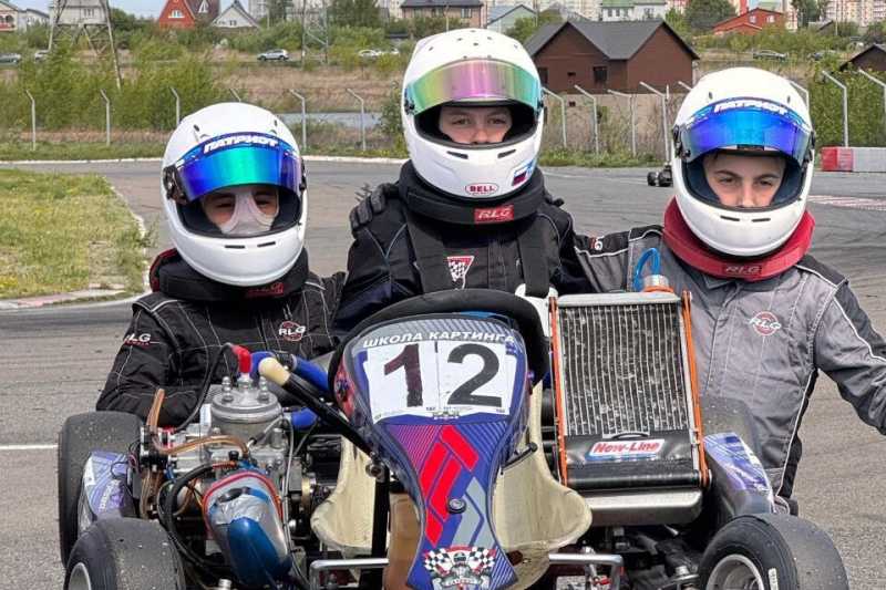 Юные новороссийские гонщики &mdash; призёры чемпионата и первенства России по картингу