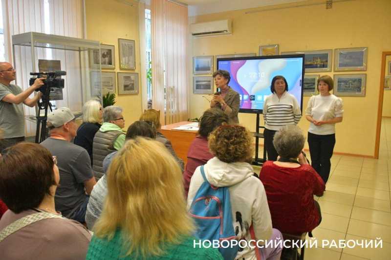 Никакого ИИ и любимые рыжие котики. Новороссийские фотохудожники приглашают на выставку
