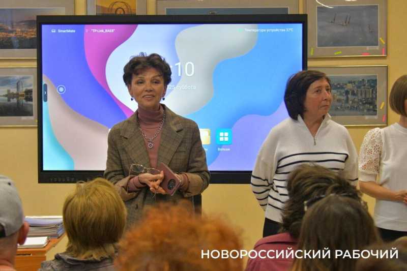 Никакого ИИ и любимые рыжие котики. Новороссийские фотохудожники приглашают на выставку